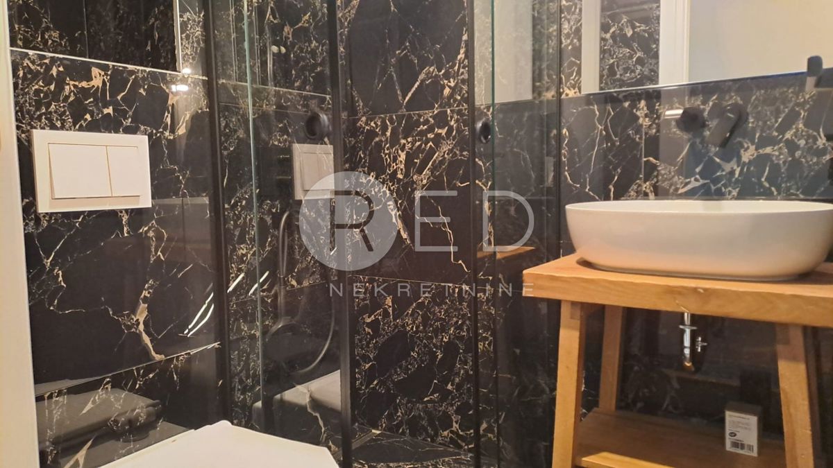 Apartmán Na predaj - POŽEŠKO-SLAVONSKA POŽEGA