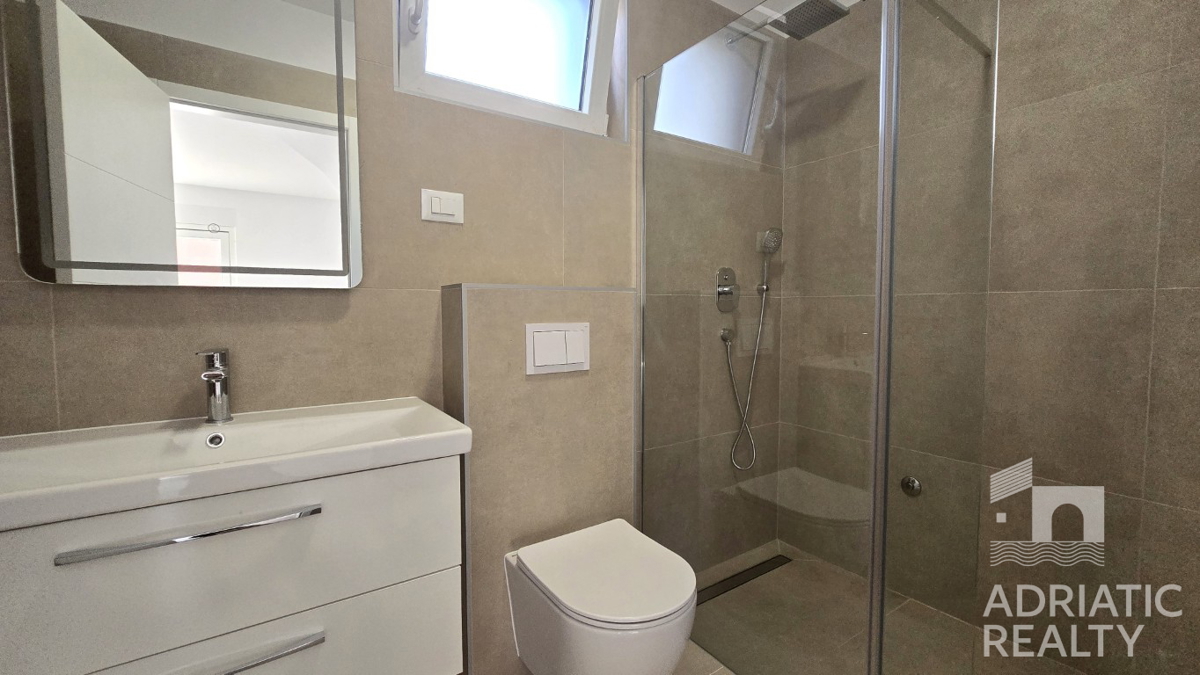 Flat For sale - ŠIBENSKO-KNINSKA VODICE