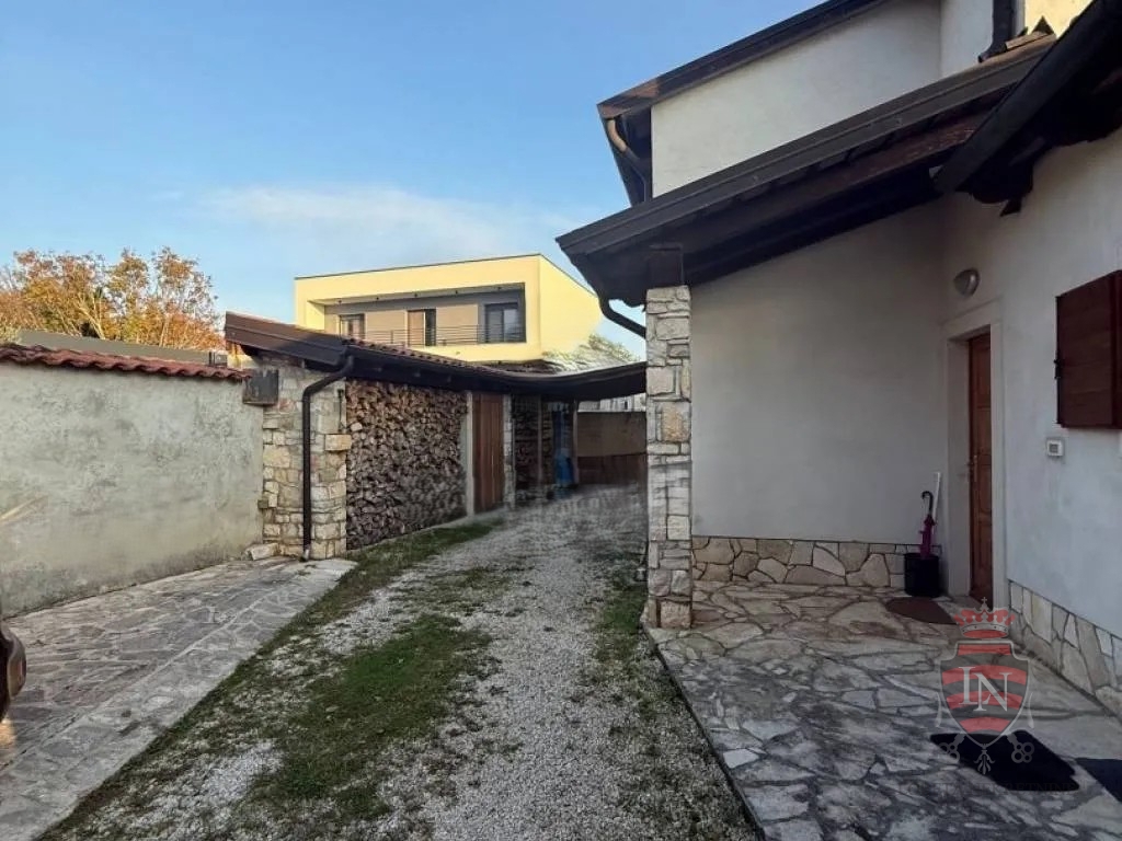 Dom Na predaj - ISTARSKA BUJE