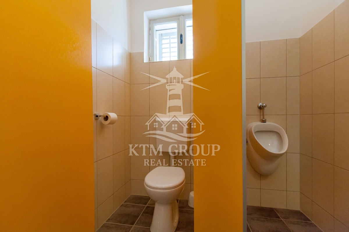 House For sale - SPLITSKO-DALMATINSKA BRAČ