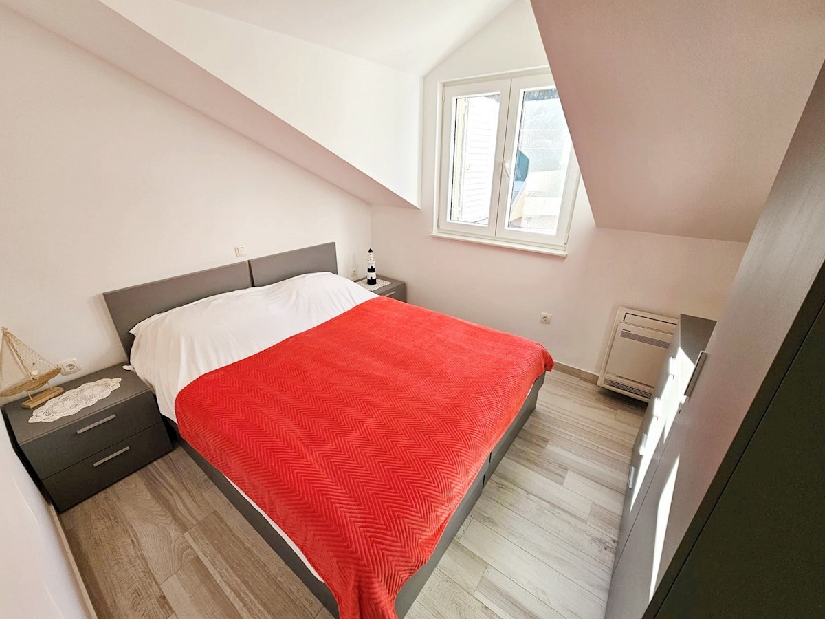 Apartmán Na predaj - ŠIBENSKO-KNINSKA ROGOZNICA