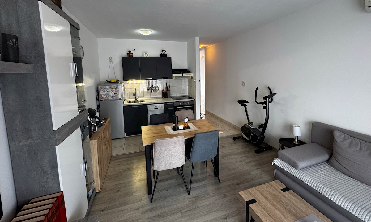 Apartma Na predaj - SPLITSKO-DALMATINSKA HVAR