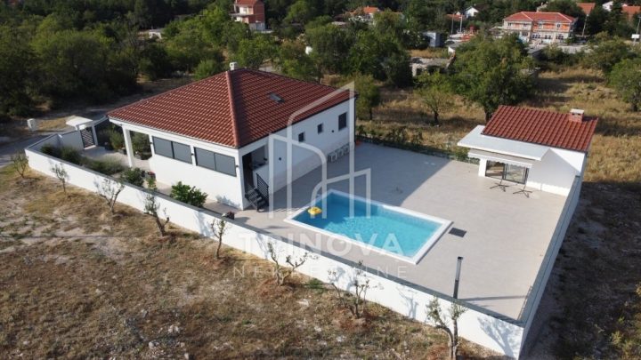 House for sale 789 m² – Biograd Na Moru
