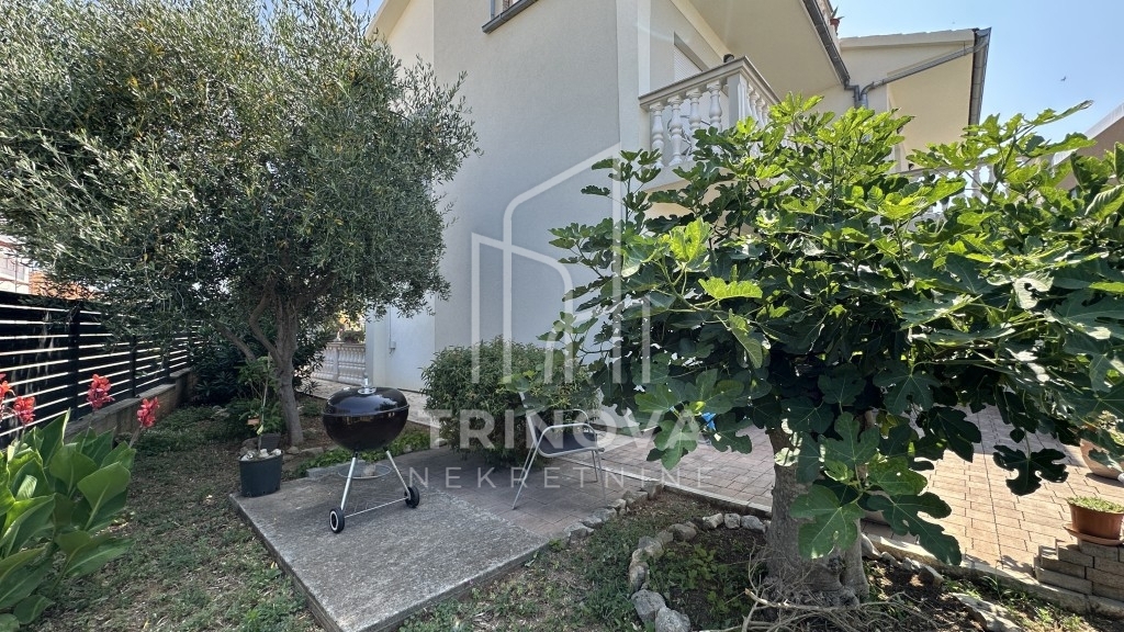 Casa In vendita - ZADARSKA SUKOŠAN