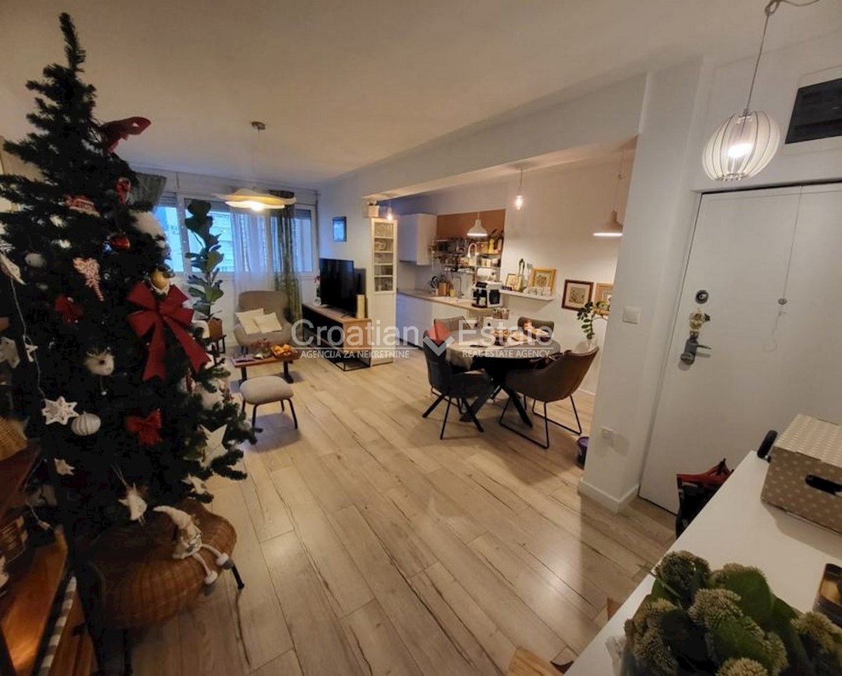 Flat For sale - Splitsko-dalmatinska Split - foto 1/20
