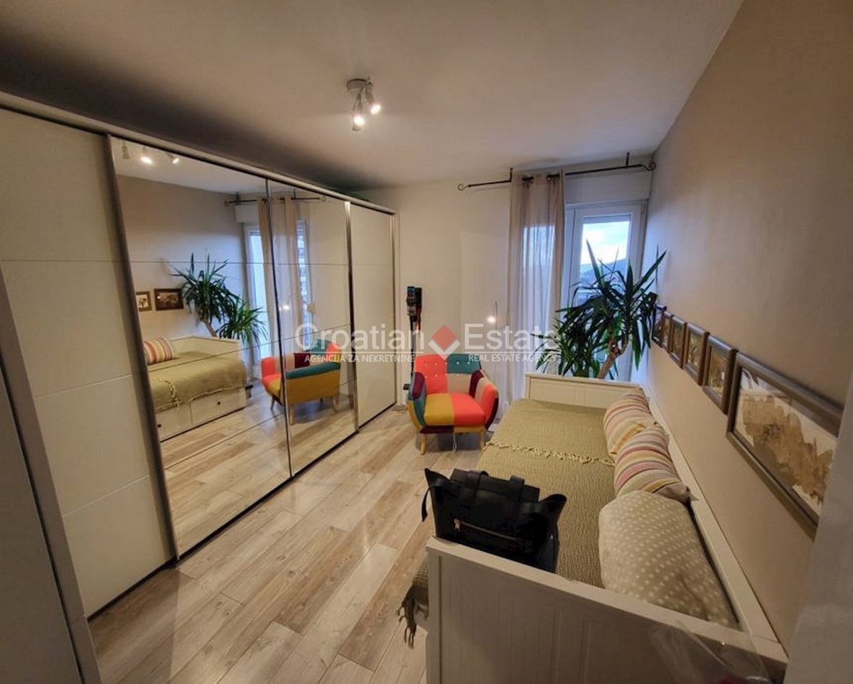 Flat For sale - SPLITSKO-DALMATINSKA SPLIT