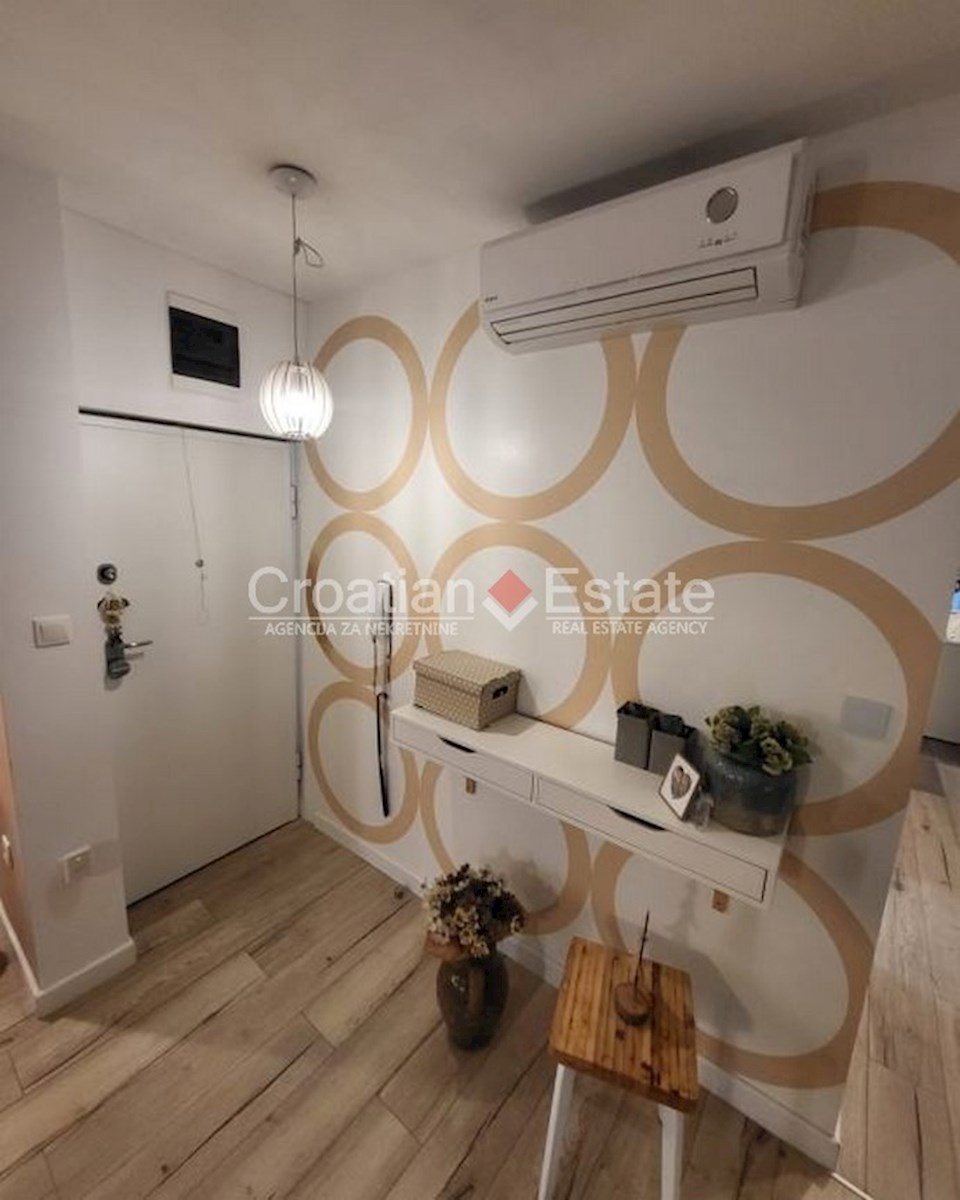 Flat For sale - Splitsko-dalmatinska Split - foto 2/20