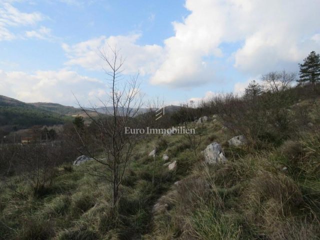 Terreno in vendita 3742 m² – Kršan