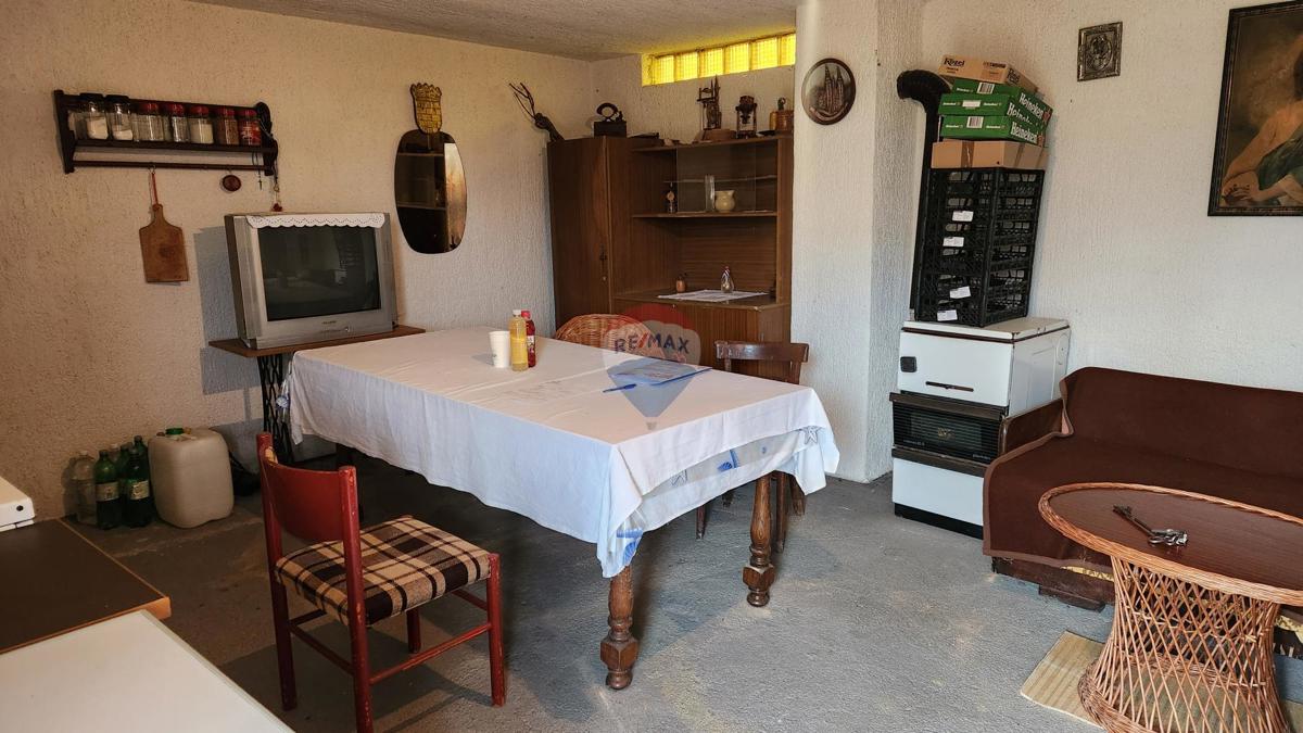 Maison À vendre - SISAČKO-MOSLAVAČKA LEKENIK