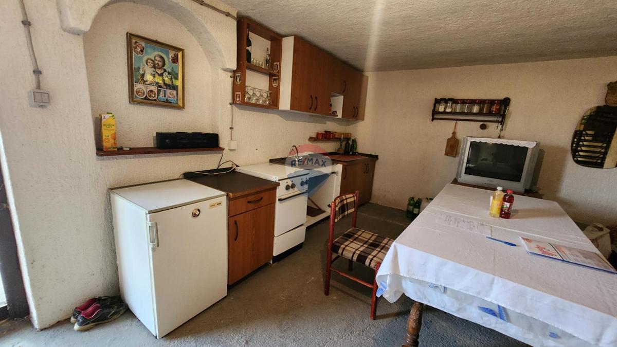 Maison À vendre - SISAČKO-MOSLAVAČKA LEKENIK