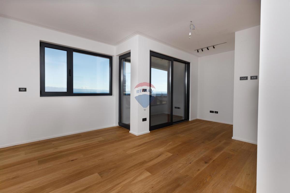 Flat For sale - PRIMORSKO-GORANSKA LOVRAN