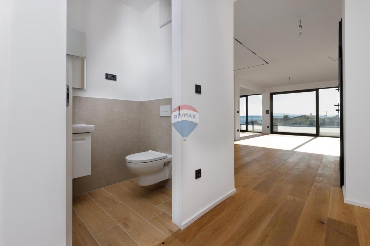 Flat For sale - PRIMORSKO-GORANSKA LOVRAN