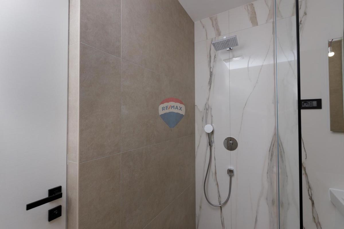 Flat For sale - PRIMORSKO-GORANSKA LOVRAN