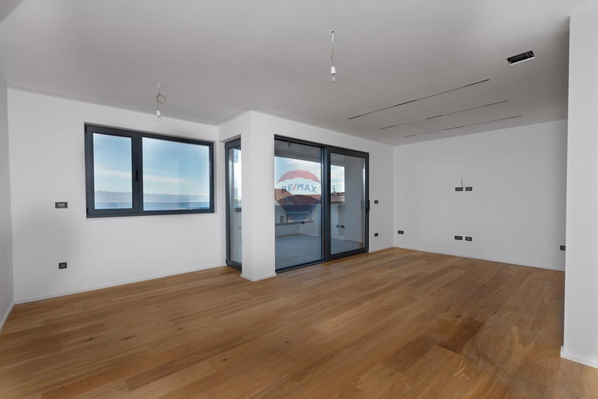 Flat For sale - PRIMORSKO-GORANSKA LOVRAN