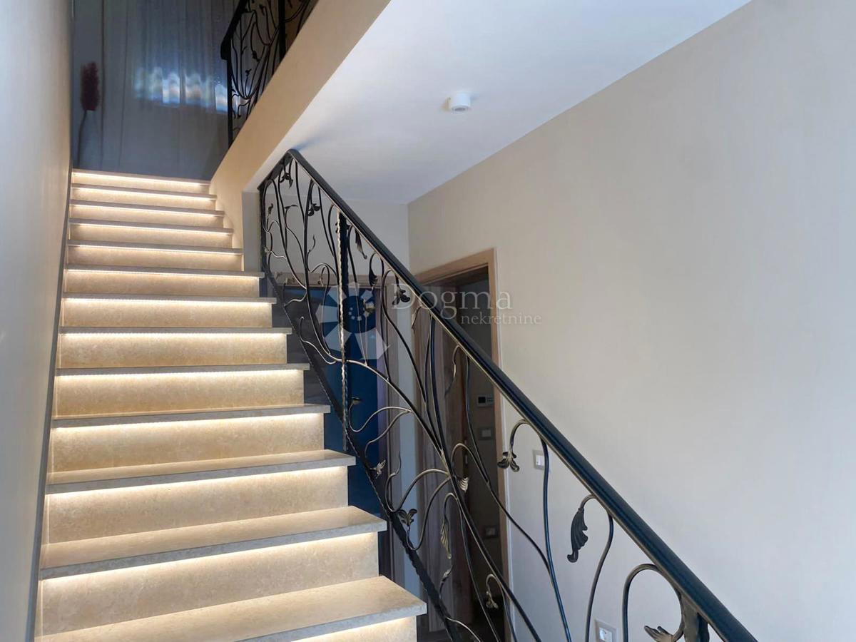 House For sale - ISTARSKA BRTONIGLA