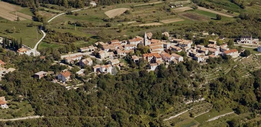 Land For sale - Istarska Buzet - foto 1/3