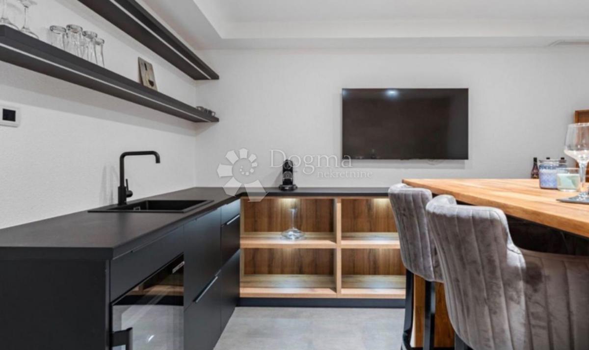 Haus Zu verkaufen - SPLITSKO-DALMATINSKA SEGET