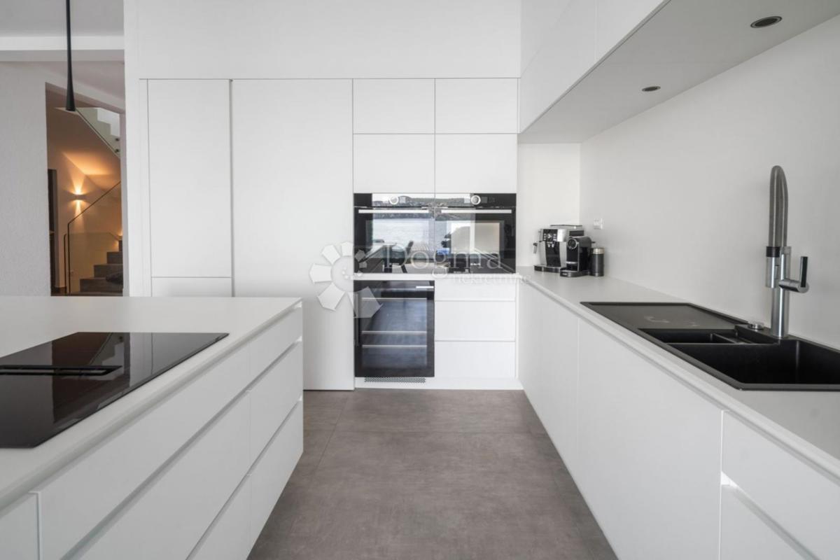 Haus Zu verkaufen - SPLITSKO-DALMATINSKA SEGET