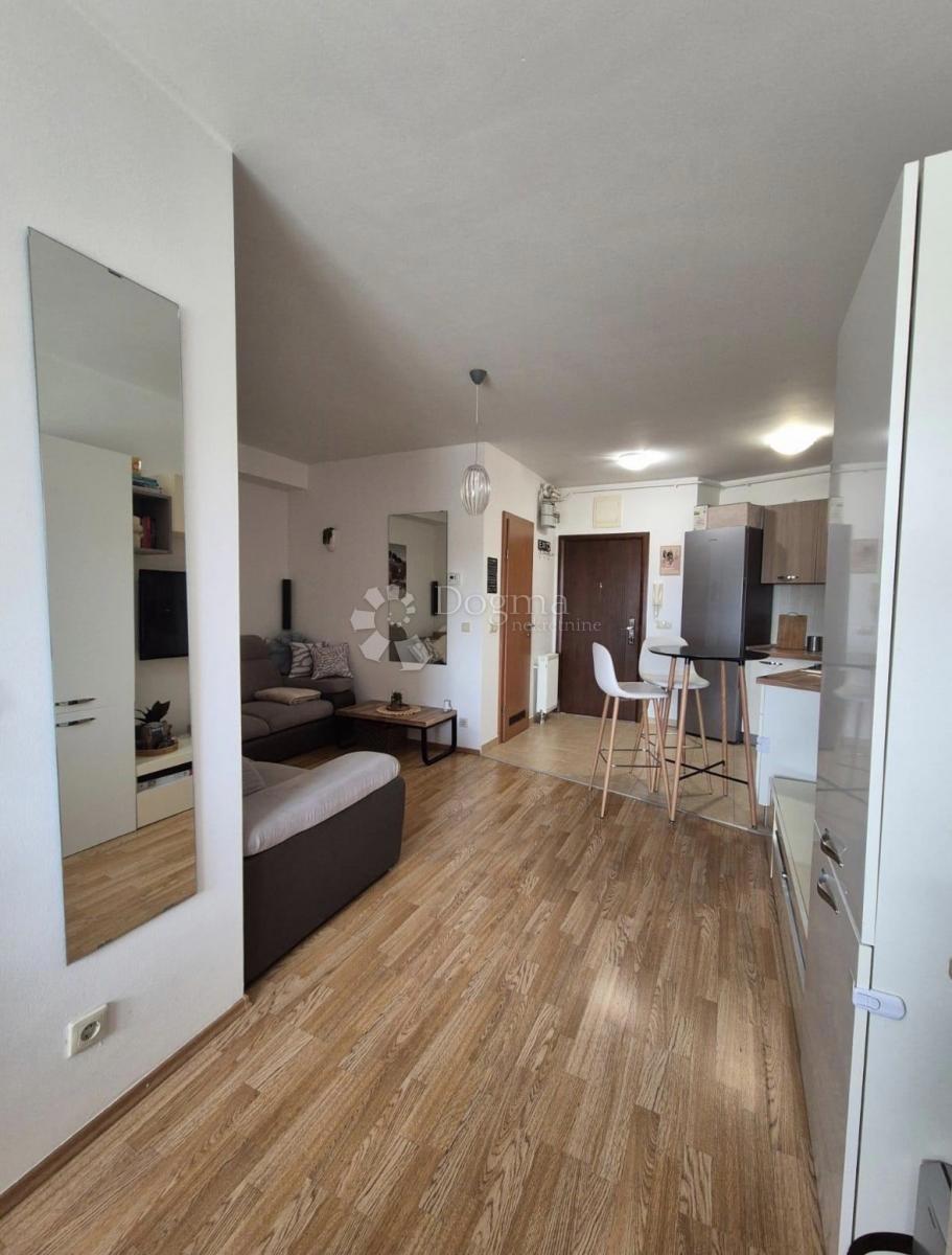 Apartmán Na prodej - KRAPINSKO-ZAGORSKA OROSLAVJE