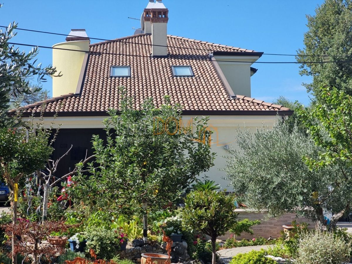 Kuća Na prodaju - ISTARSKA ROVINJ