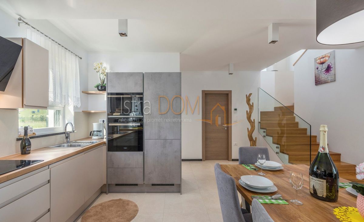 House For sale - ISTARSKA MARČANA
