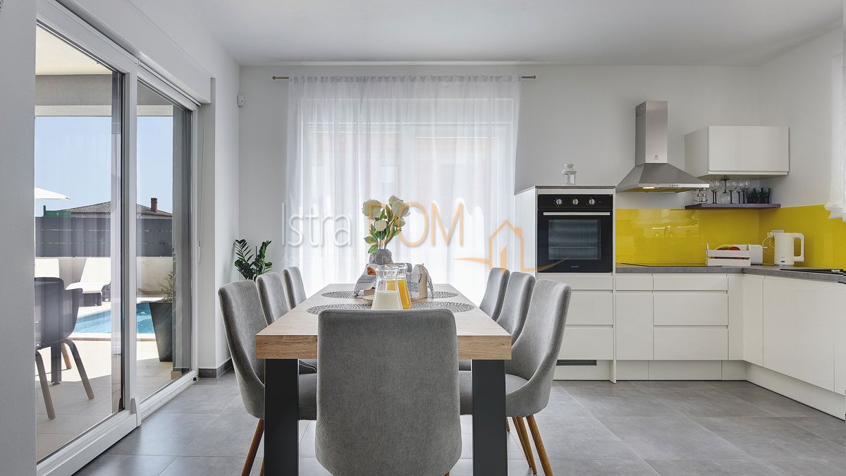 Haus Zu verkaufen - ISTARSKA PULA