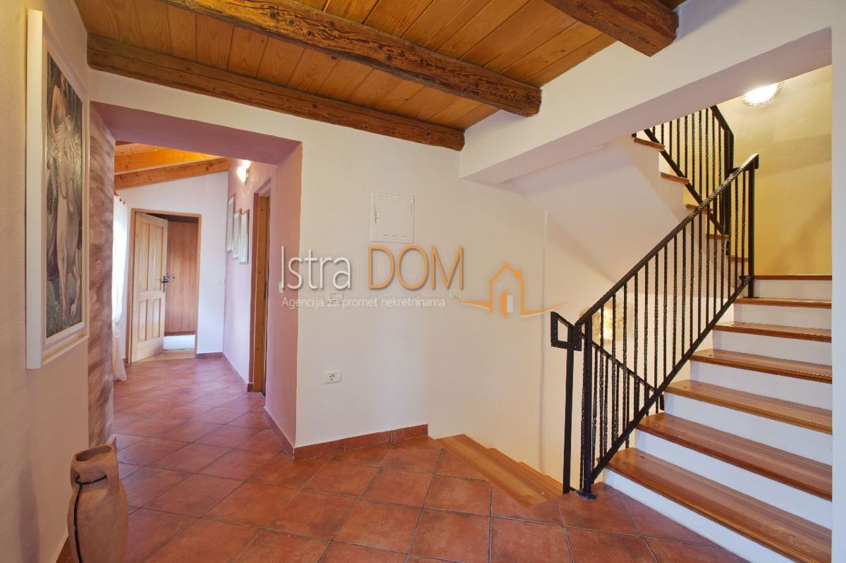 Haus Zu verkaufen - Istarska Marčana - foto 4/12