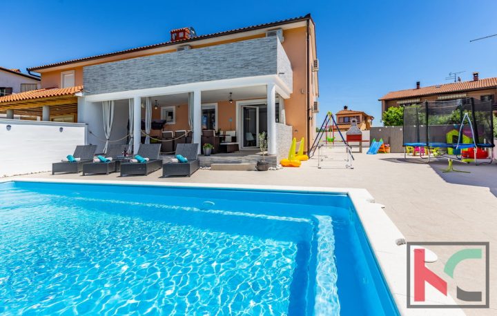 Hiša na predaj 126 m² – Marčana