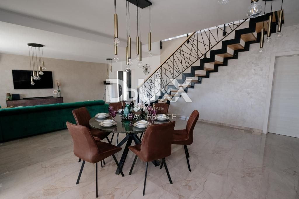 House For sale - ISTARSKA LIŽNJAN