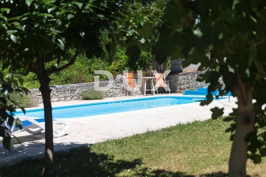 House For sale - ISTARSKA VIŠNJAN