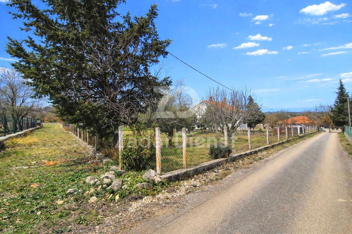 Land For sale - ZADARSKA POLIČNIK