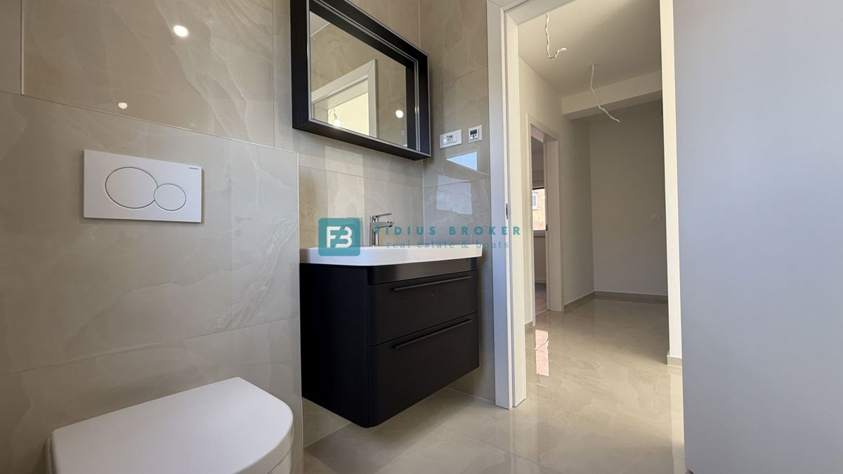 Flat For sale - ŠIBENSKO-KNINSKA VODICE