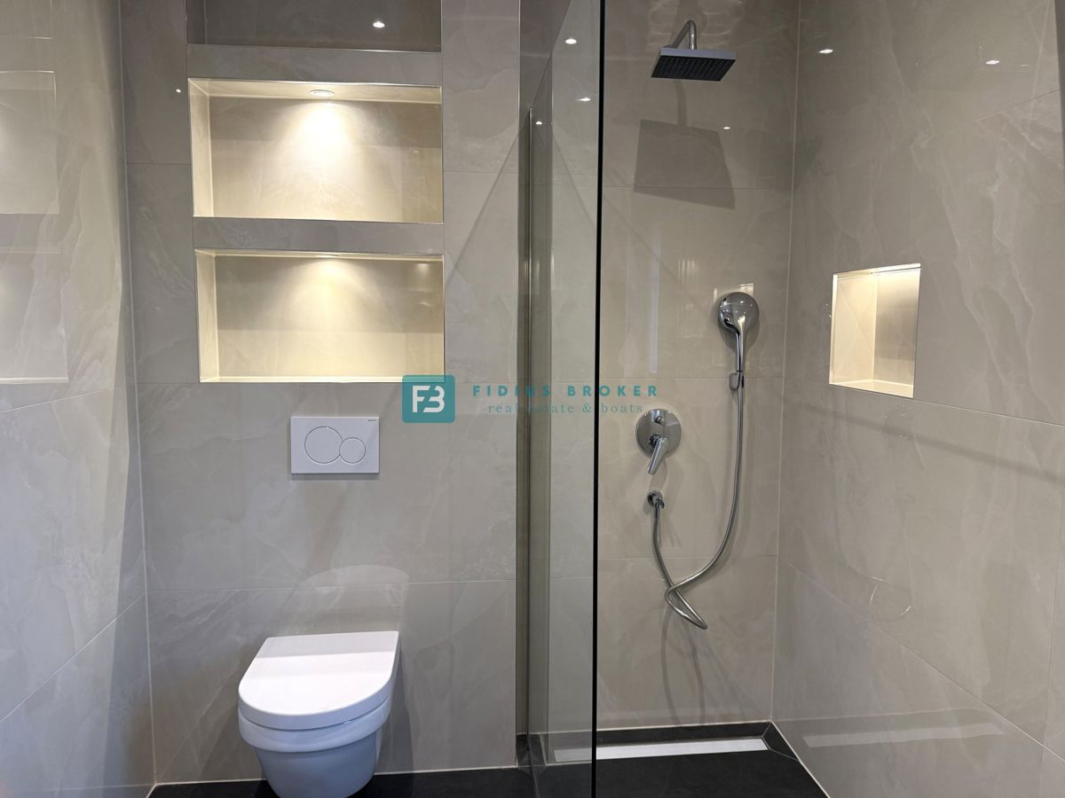 Flat For sale - ŠIBENSKO-KNINSKA VODICE