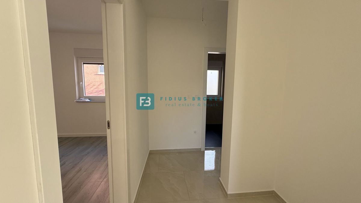 Flat For sale - ŠIBENSKO-KNINSKA VODICE