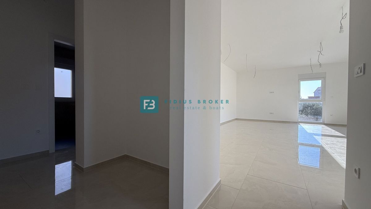 Flat For sale - ŠIBENSKO-KNINSKA VODICE