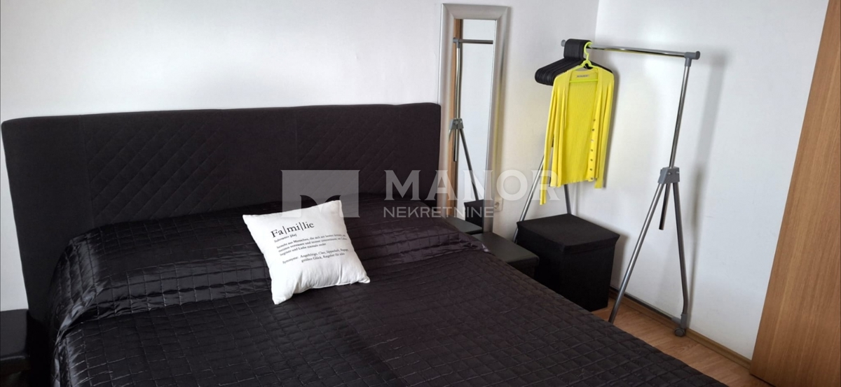 Appartement À vendre - LIČKO-SENJSKA SENJ