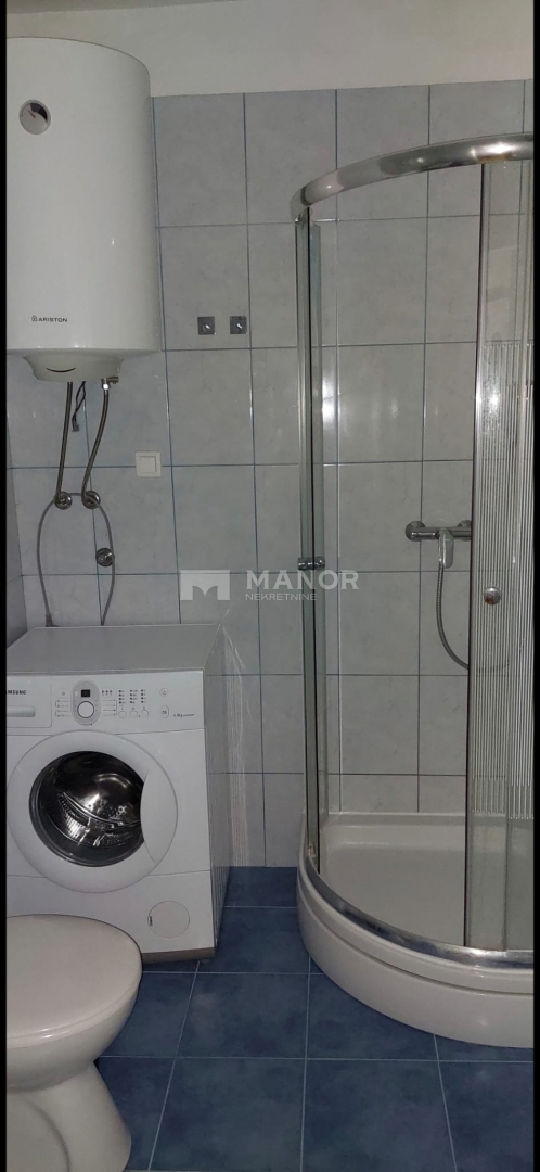 Appartement À vendre - LIČKO-SENJSKA SENJ