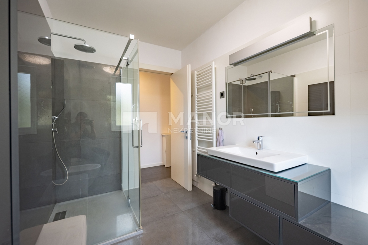 Appartement À louer - PRIMORSKO-GORANSKA RIJEKA