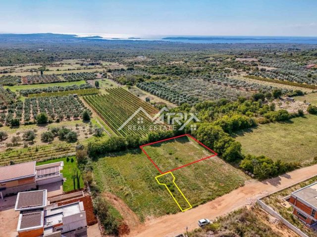 Działka na sprzedaż 897 m² – Vodnjan