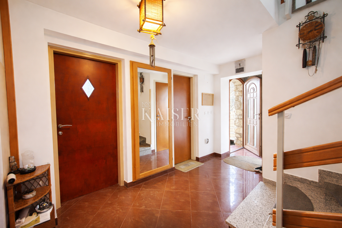 House For sale - PRIMORSKO-GORANSKA MOŠĆENIČKA DRAGA