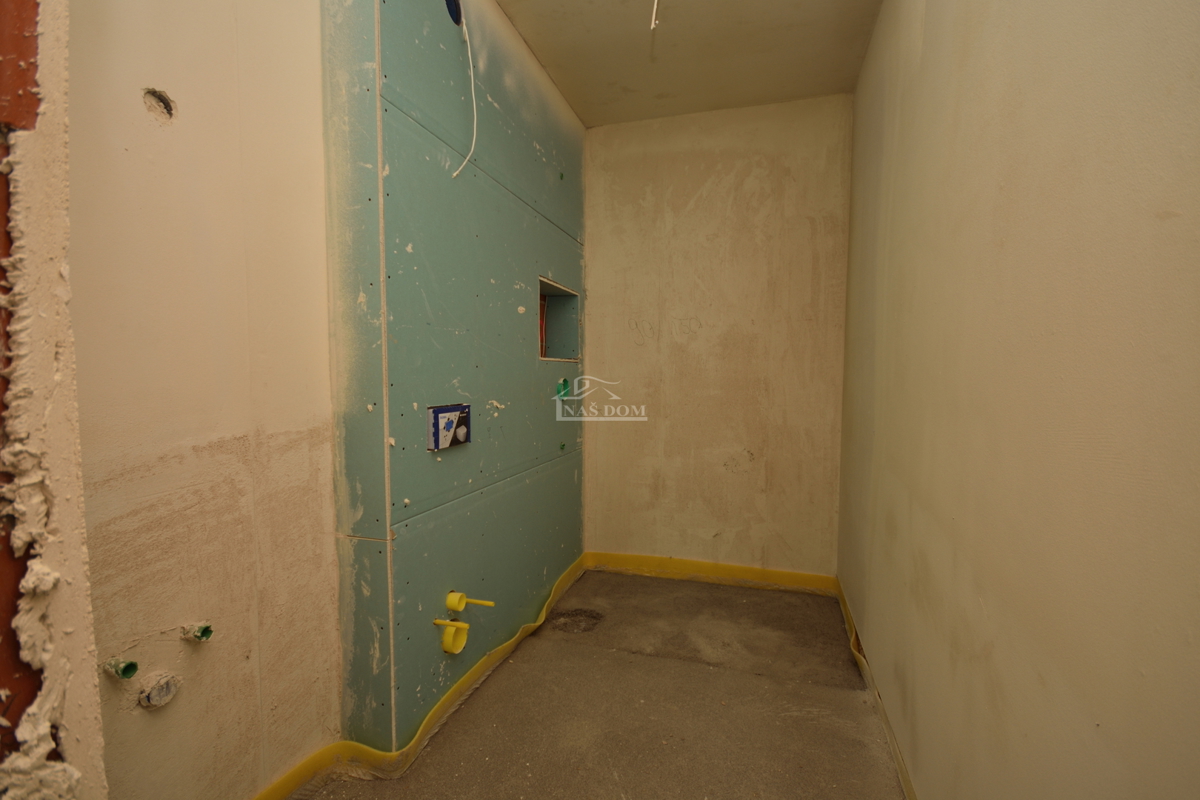 Flat For sale - ŠIBENSKO-KNINSKA VODICE