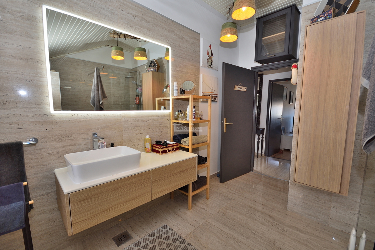 Flat For sale - ŠIBENSKO-KNINSKA VODICE