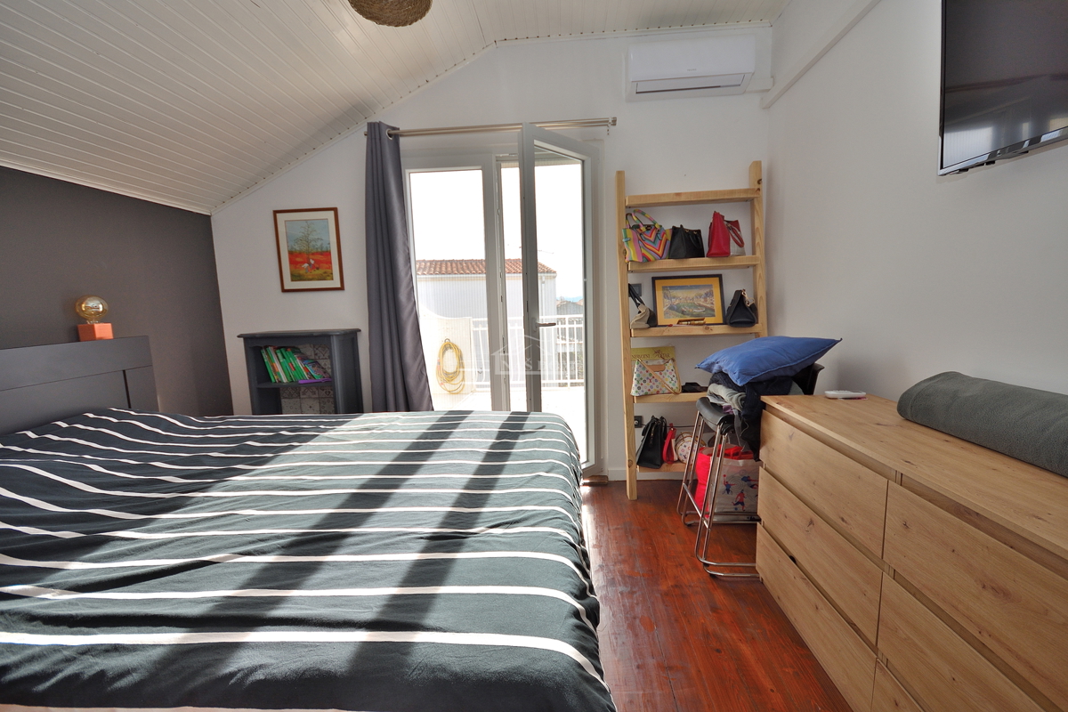 Flat For sale - ŠIBENSKO-KNINSKA VODICE