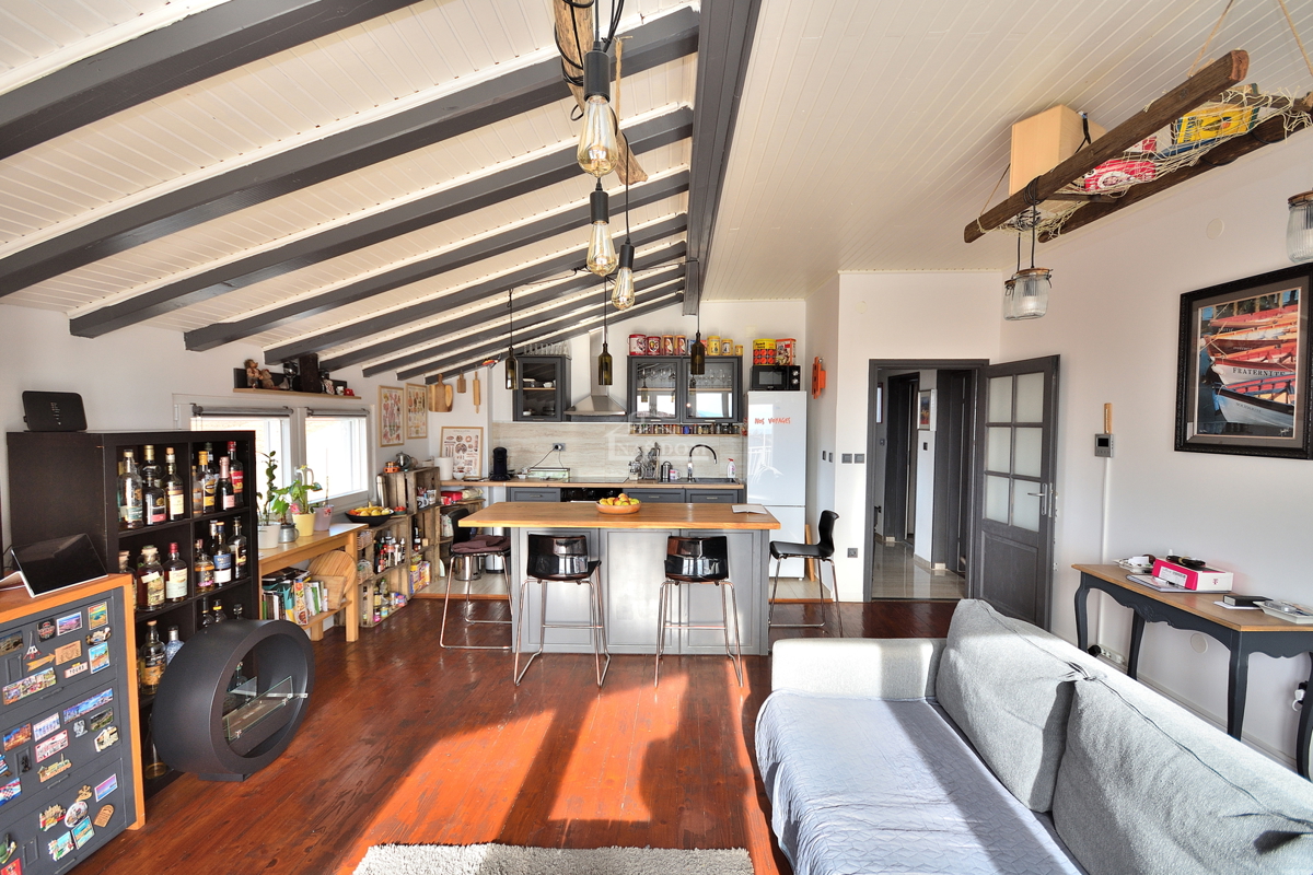 Flat For sale - ŠIBENSKO-KNINSKA VODICE