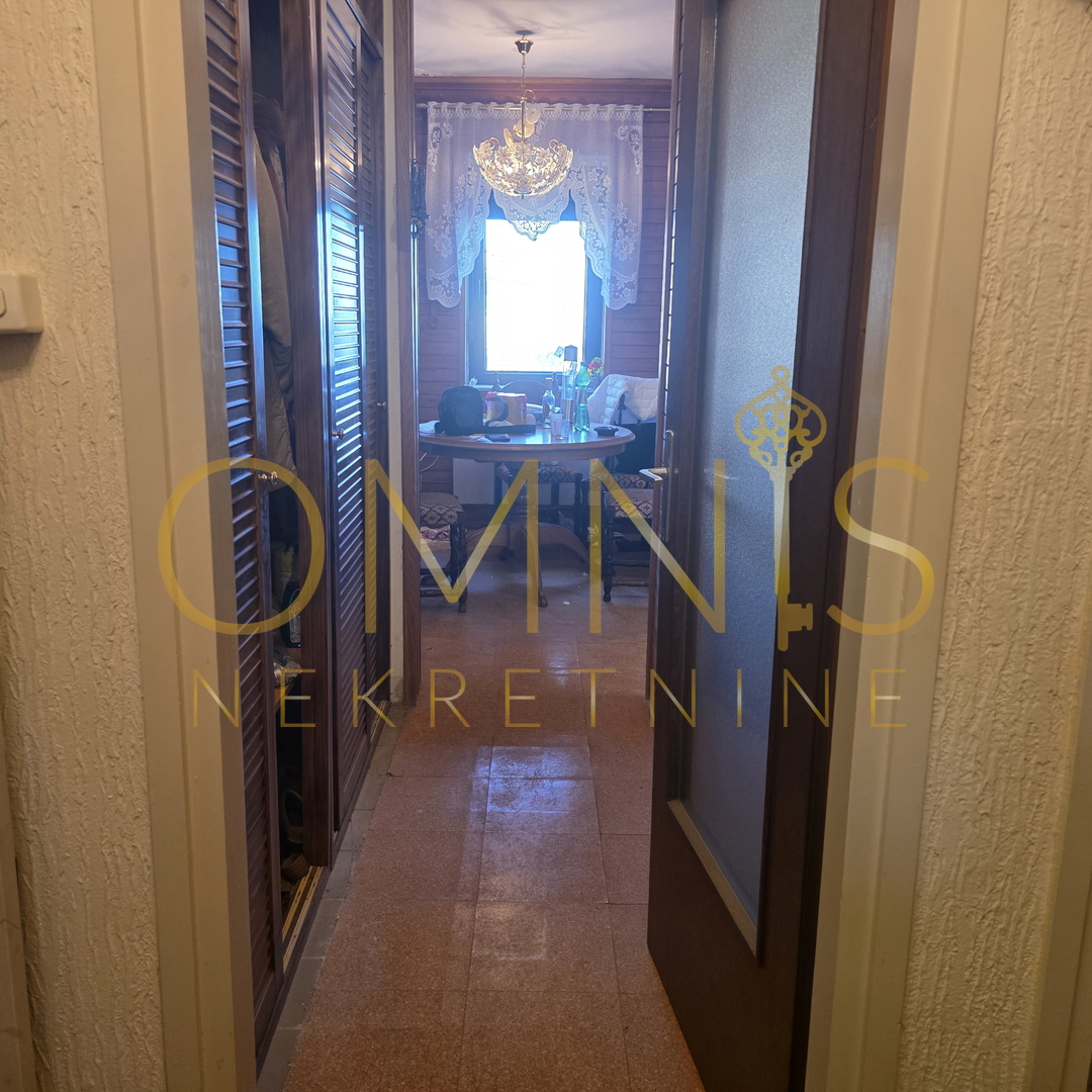 Flat For sale - PRIMORSKO-GORANSKA KASTAV