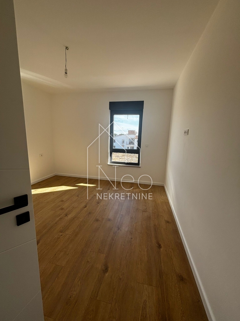 Flat For sale - ŠIBENSKO-KNINSKA TRIBUNJ