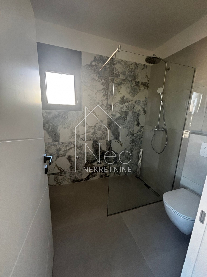 Flat For sale - ŠIBENSKO-KNINSKA TRIBUNJ
