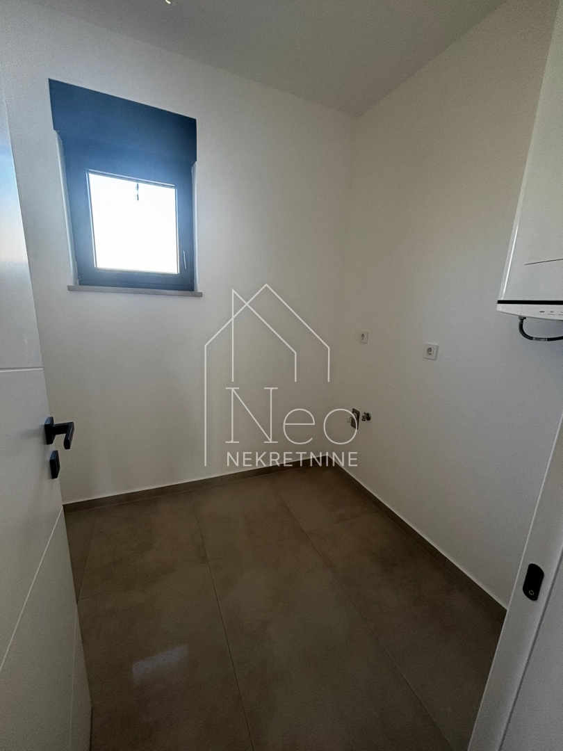 Flat For sale - ŠIBENSKO-KNINSKA TRIBUNJ
