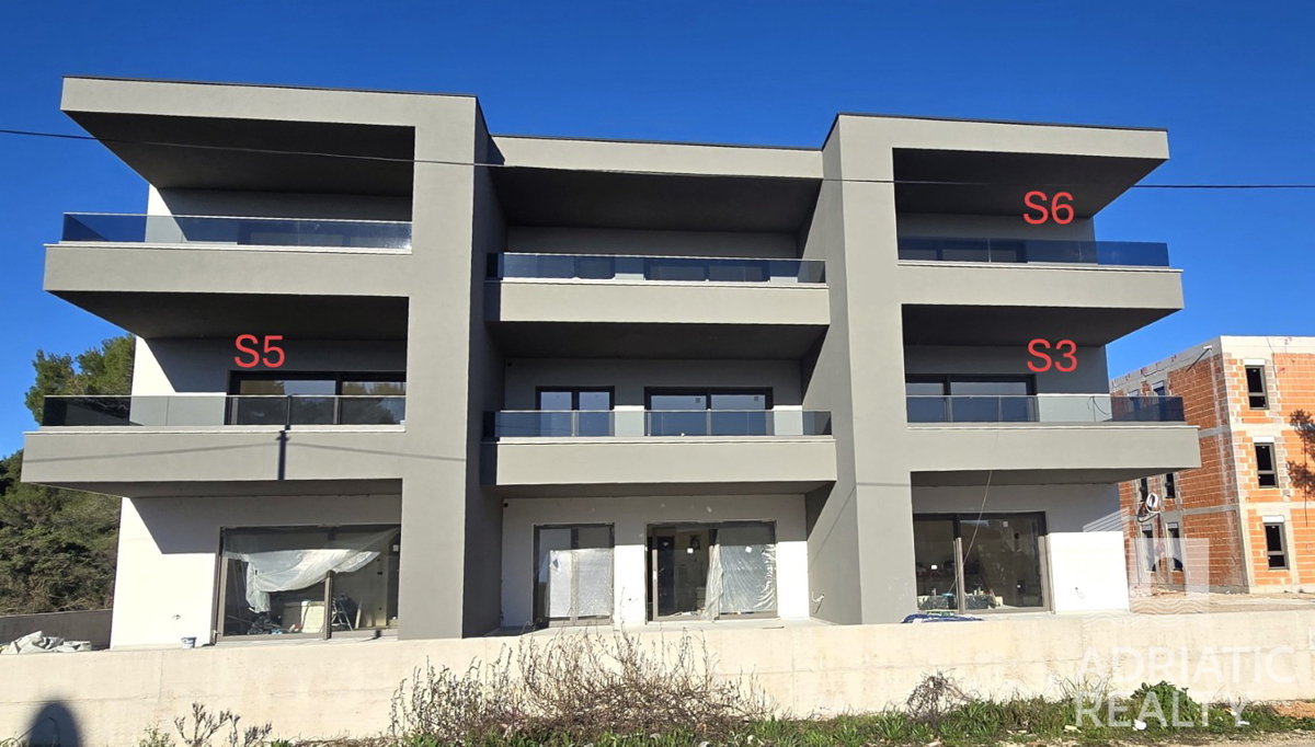 Apartma Na predaj - šibensko-kninska Vodice - foto 1/24
