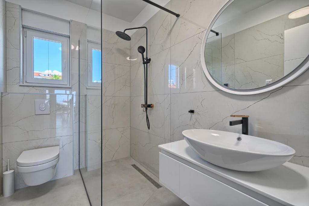 Flat For sale - ŠIBENSKO-KNINSKA PRIMOŠTEN